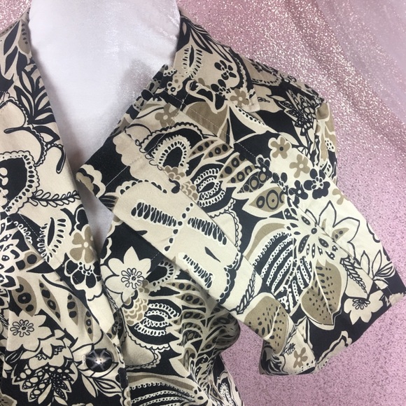 See new listing - Picture 3 of 8